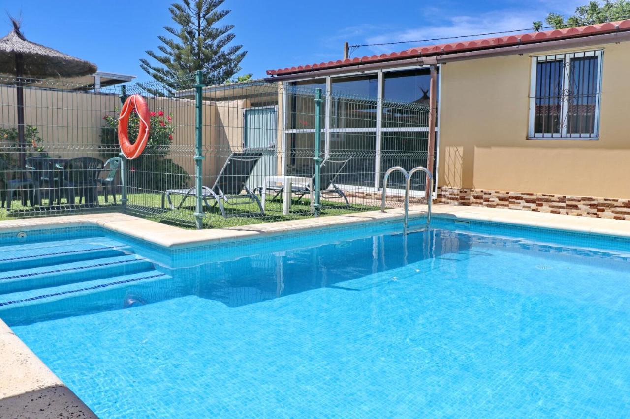 Bungalow Curro Pareja 97 Conil De La Frontera Exteriér fotografie