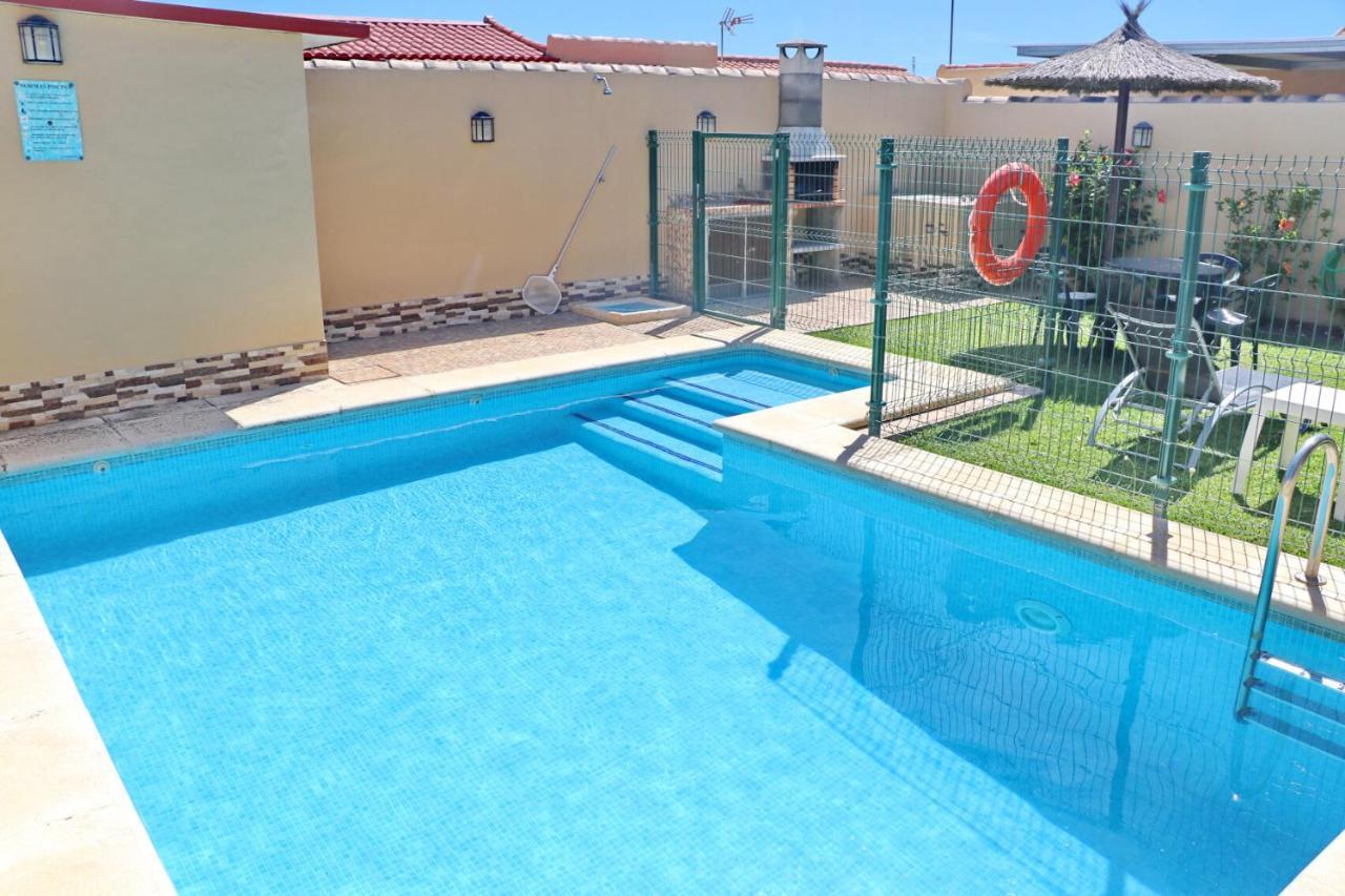 Bungalow Curro Pareja 97 Conil De La Frontera Exteriér fotografie